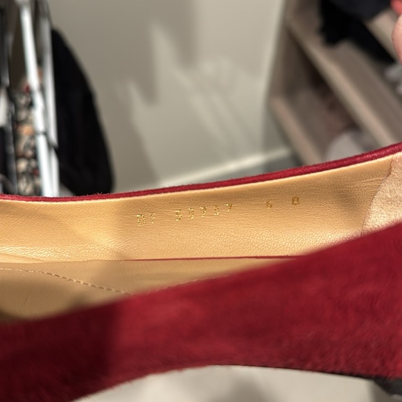 Red flats - Picture 3 of 3